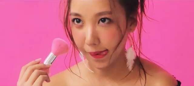 香取・草なぎ・稲垣3人の72時間番組で出演芸能人を募集!「ざわちん」が名乗りを上げるもなぜか炎上