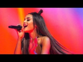 Ariana Grandeを貼るトピ♡