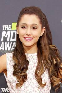 Ariana Grandeを貼るトピ♡