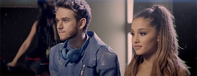 Ariana Grandeを貼るトピ♡