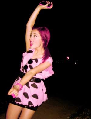 Ariana Grandeを貼るトピ♡