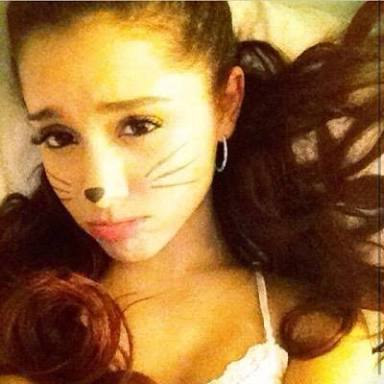 Ariana Grandeを貼るトピ♡