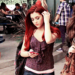 Ariana Grandeを貼るトピ♡