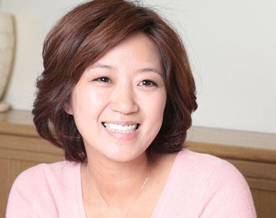 美奈子が事務所所属を報告 家族会議の結果「私も仕事を頑張ろう!」「大家族なもので食費等々色々かかる」