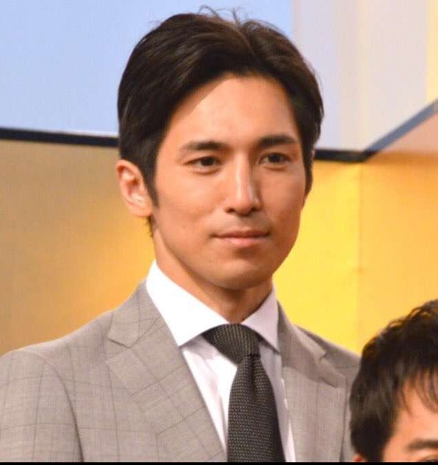 秋の夜長をのんびり過ごすトピ
