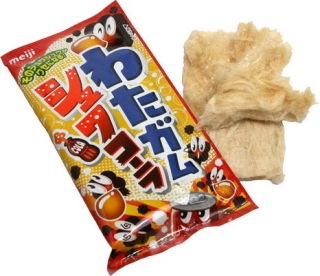 初めて食べた時、衝撃だったお菓子は？