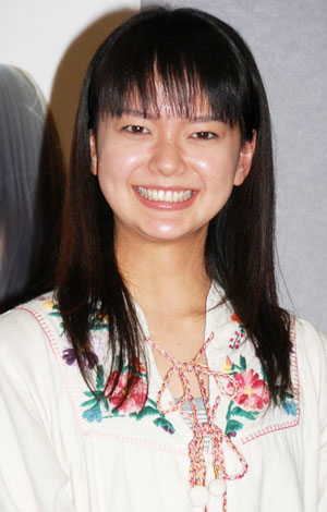多部未華子「顔が違う」騒動の余波!? 櫻井翔の「首」にガッカリの声続出