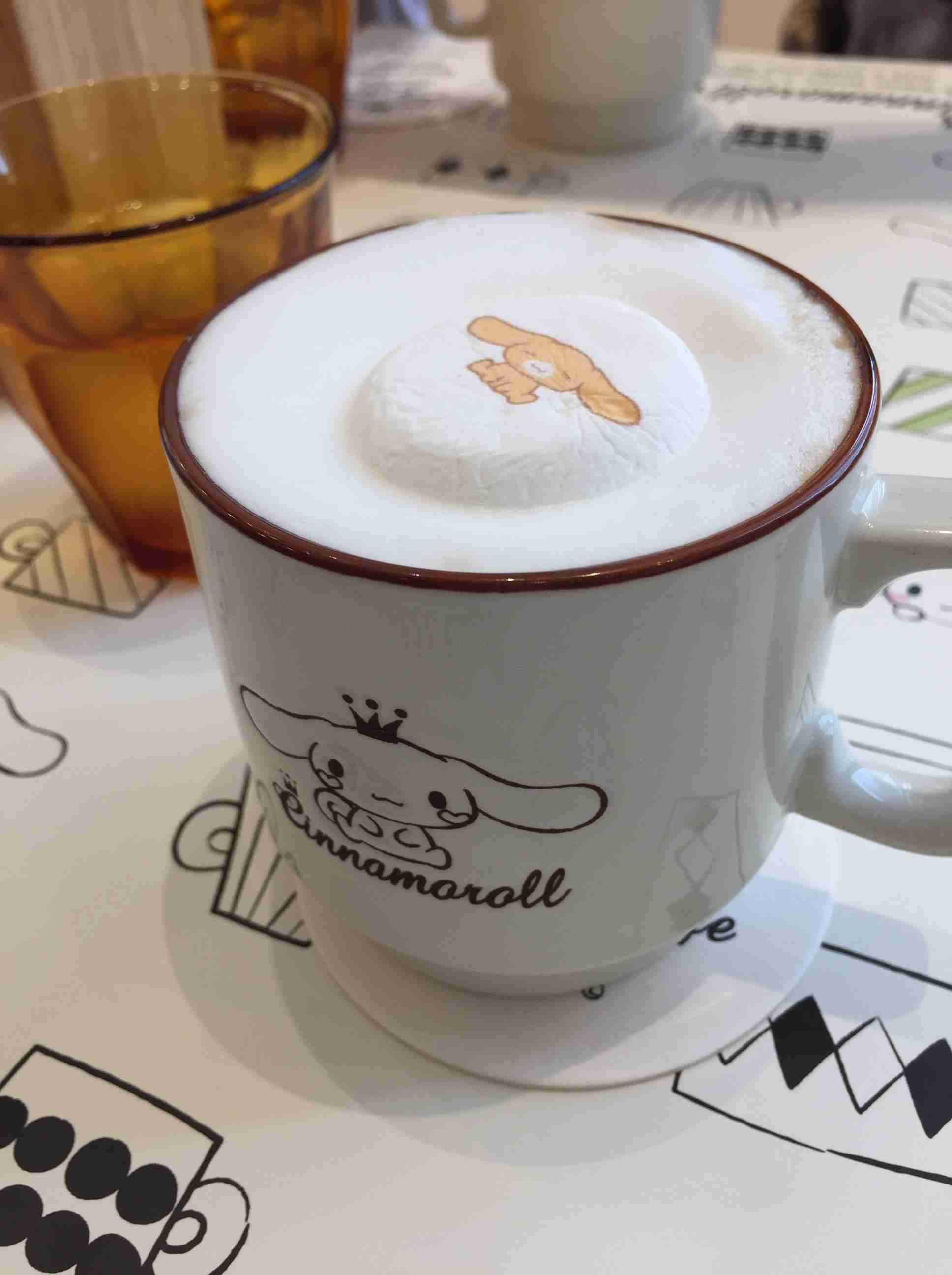 色んなコラボカフェのメニューが見たい。