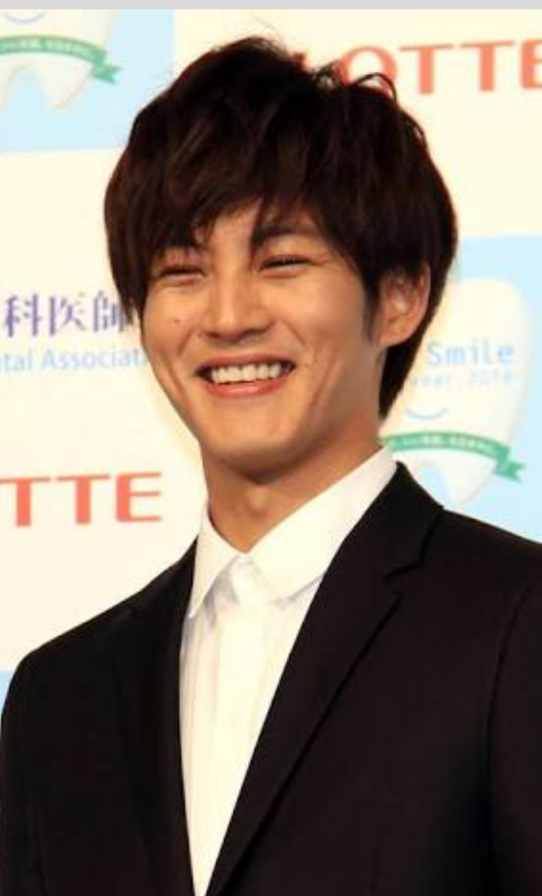 喋ったり、笑ったりするとビジュアルにギャップが大きい美形芸能人