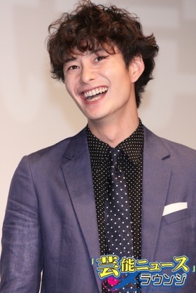 喋ったり、笑ったりするとビジュアルにギャップが大きい美形芸能人