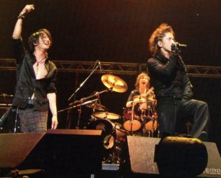 カラオケで歌ったことがある男性歌手の曲