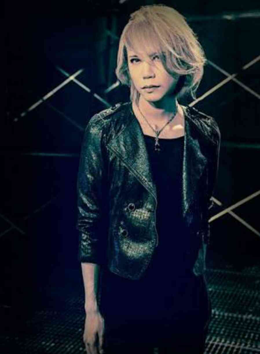 カラオケで歌ったことがある男性歌手の曲