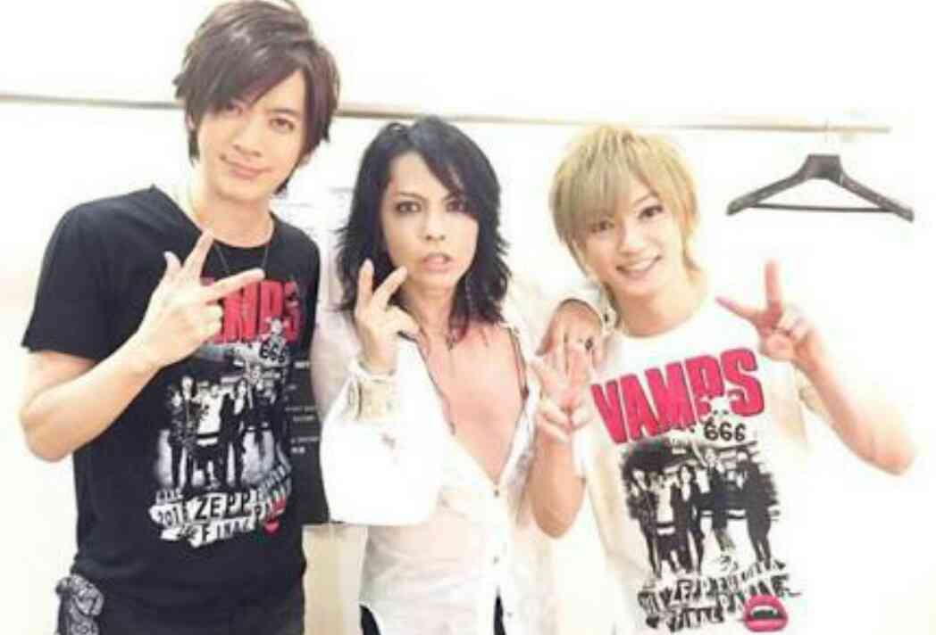 カラオケで歌ったことがある男性歌手の曲