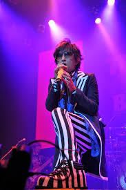 カラオケで歌ったことがある男性歌手の曲