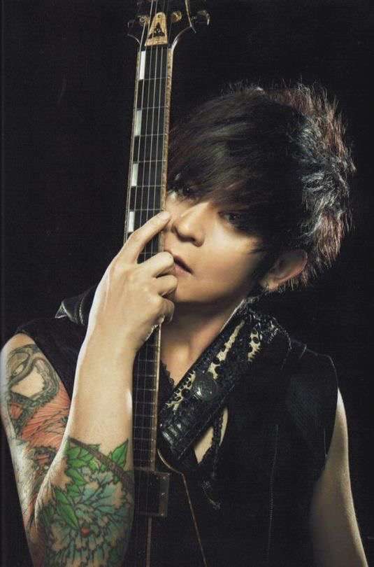 カラオケで歌ったことがある男性歌手の曲