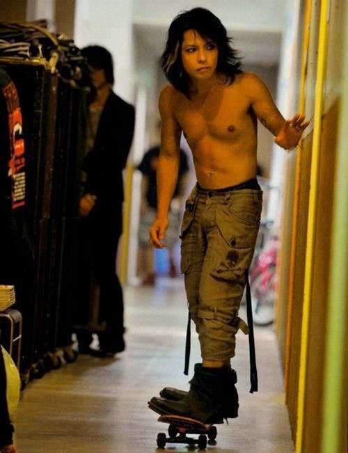 カラオケで歌ったことがある男性歌手の曲