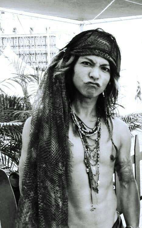 カラオケで歌ったことがある男性歌手の曲