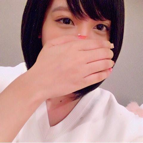 出雲大社で星条旗、ひめゆりの塔で「気持ちよくない」……“常識外れ”ざわちんの危険度