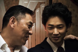 綾野剛“ラーメン”に思わず涙 佐藤健との食事制限では「愛情が芽生えた」