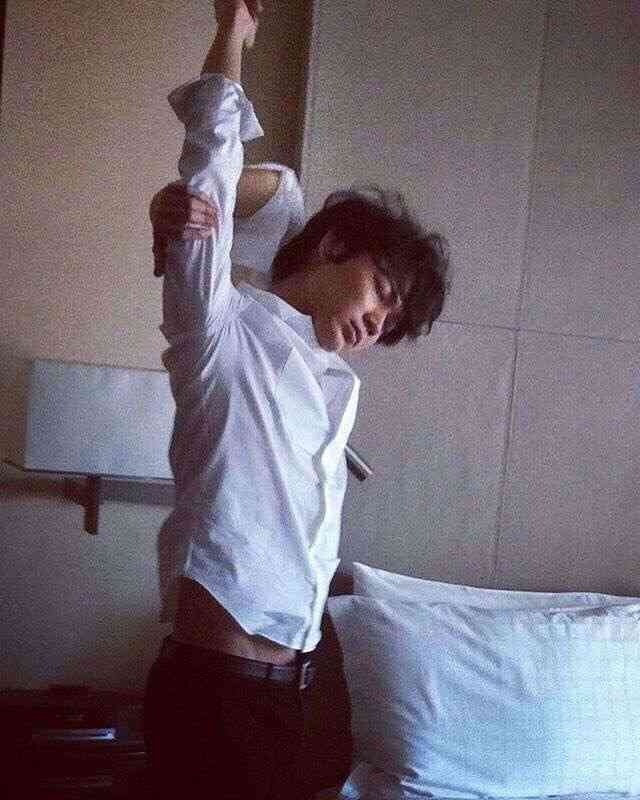 綾野剛“ラーメン”に思わず涙 佐藤健との食事制限では「愛情が芽生えた」