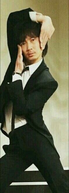 綾野剛“ラーメン”に思わず涙 佐藤健との食事制限では「愛情が芽生えた」