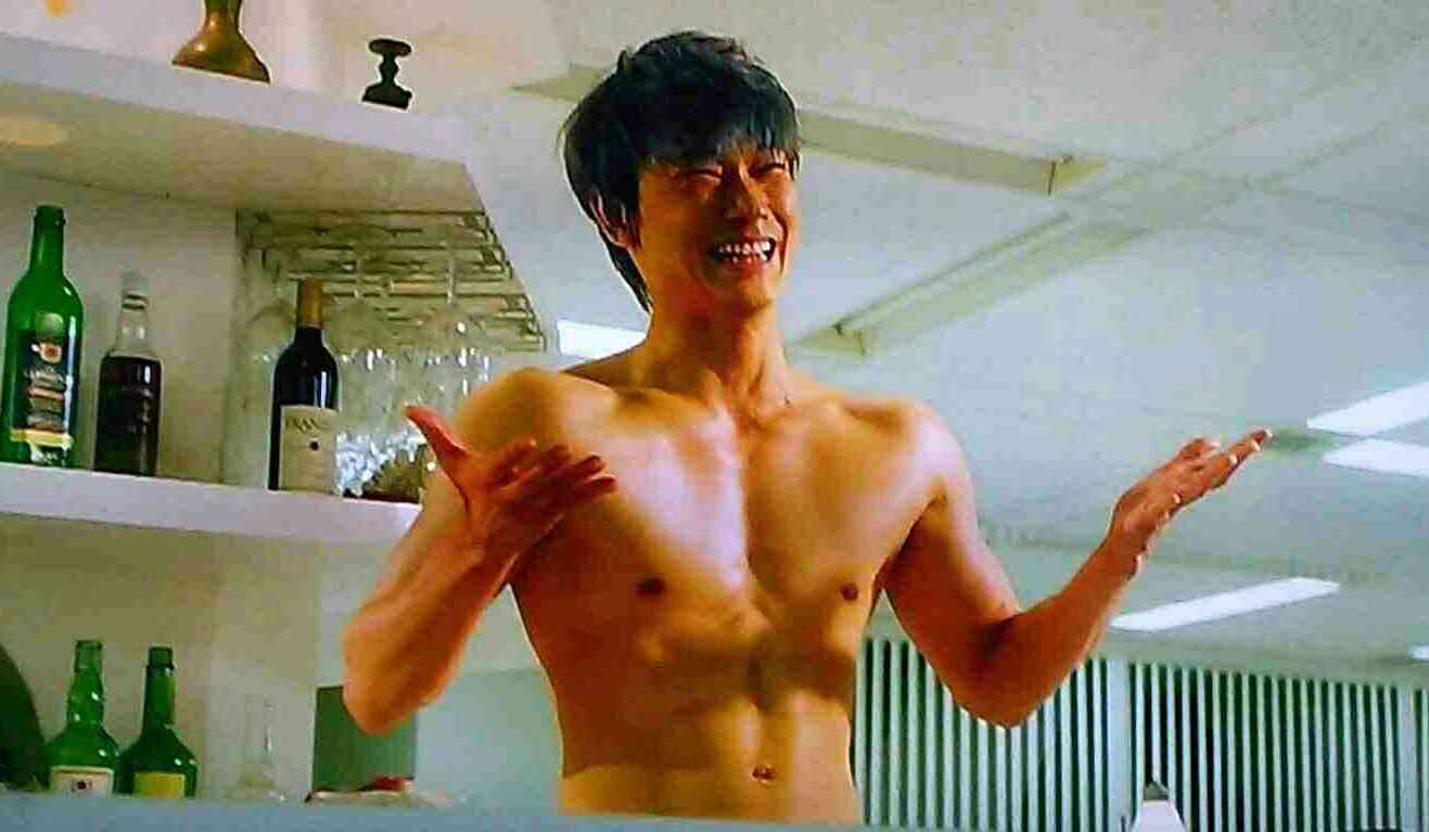 綾野剛“ラーメン”に思わず涙 佐藤健との食事制限では「愛情が芽生えた」