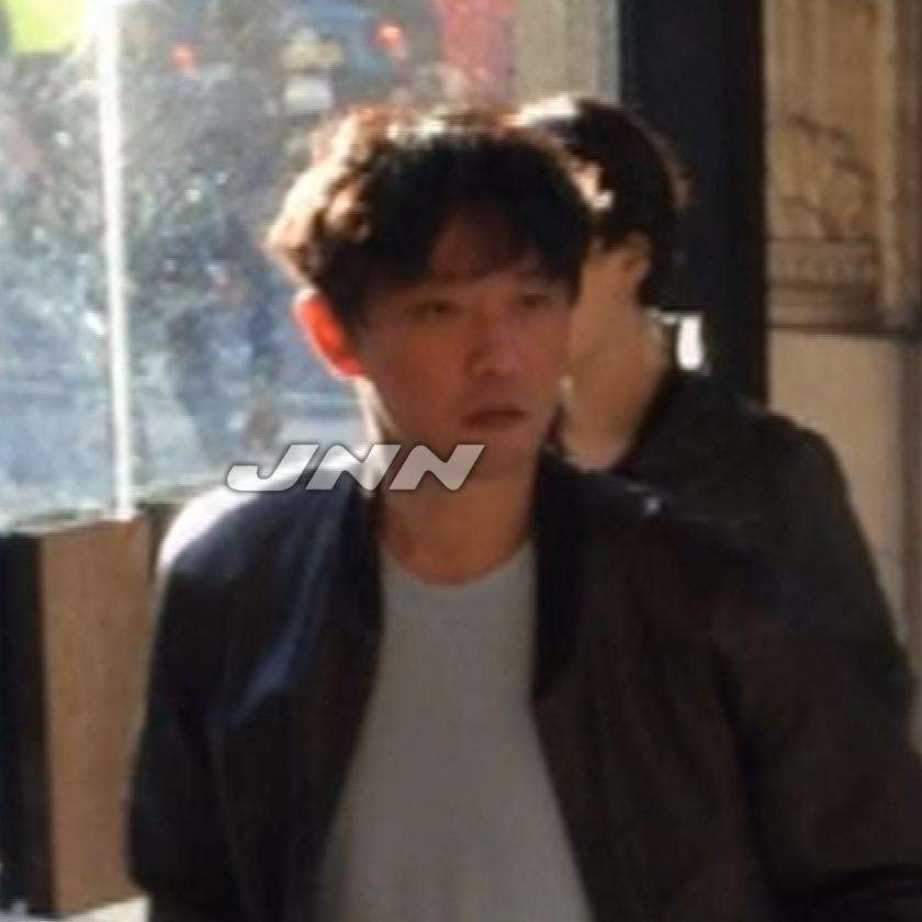 綾野剛“ラーメン”に思わず涙 佐藤健との食事制限では「愛情が芽生えた」