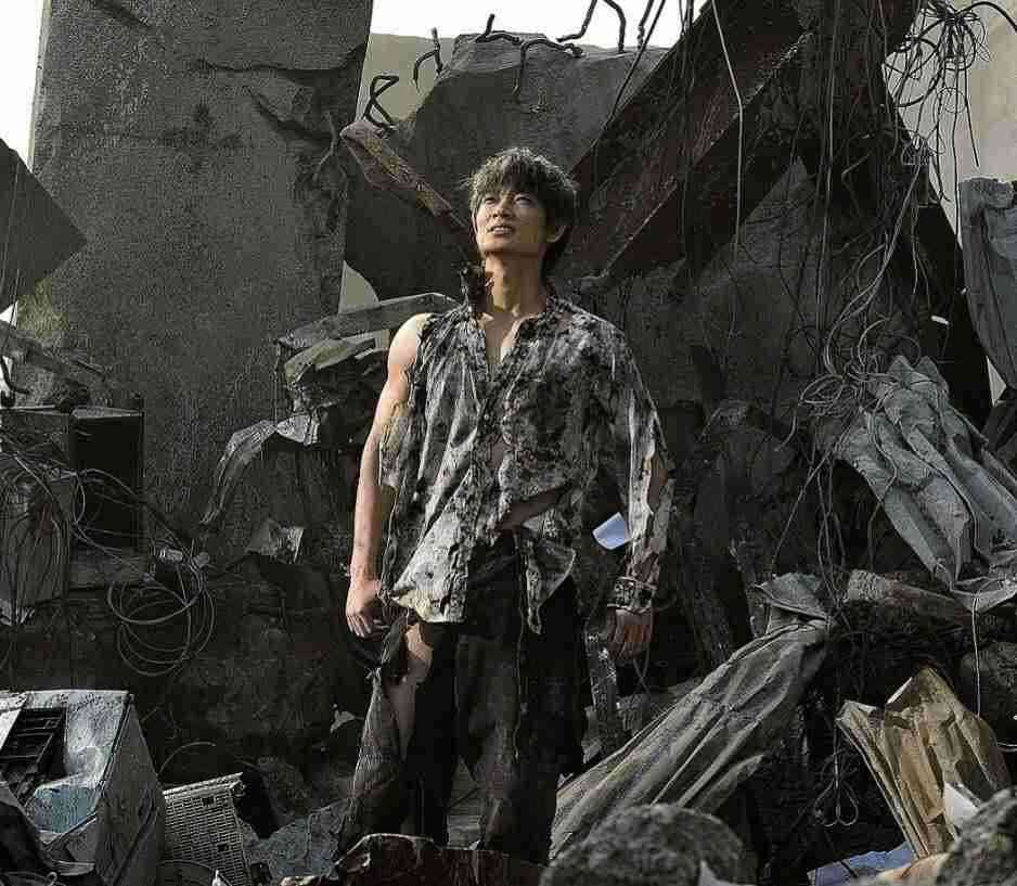 綾野剛“ラーメン”に思わず涙 佐藤健との食事制限では「愛情が芽生えた」