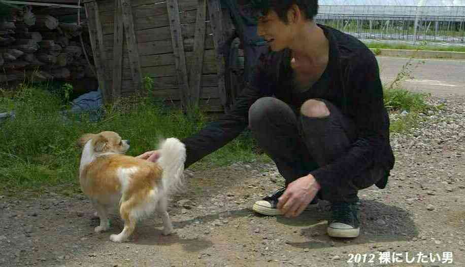 綾野剛“ラーメン”に思わず涙 佐藤健との食事制限では「愛情が芽生えた」