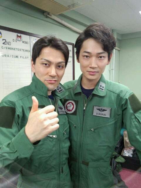 綾野剛“ラーメン”に思わず涙 佐藤健との食事制限では「愛情が芽生えた」