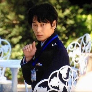 綾野剛“ラーメン”に思わず涙 佐藤健との食事制限では「愛情が芽生えた」