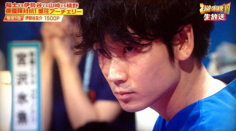 綾野剛“ラーメン”に思わず涙 佐藤健との食事制限では「愛情が芽生えた」