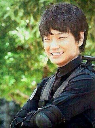 綾野剛“ラーメン”に思わず涙 佐藤健との食事制限では「愛情が芽生えた」