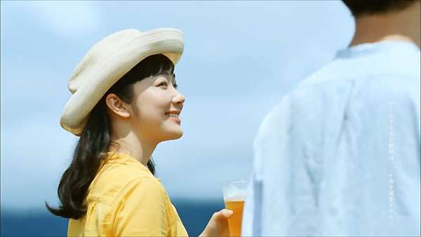 【画像】美しい横顔が集まるトピ