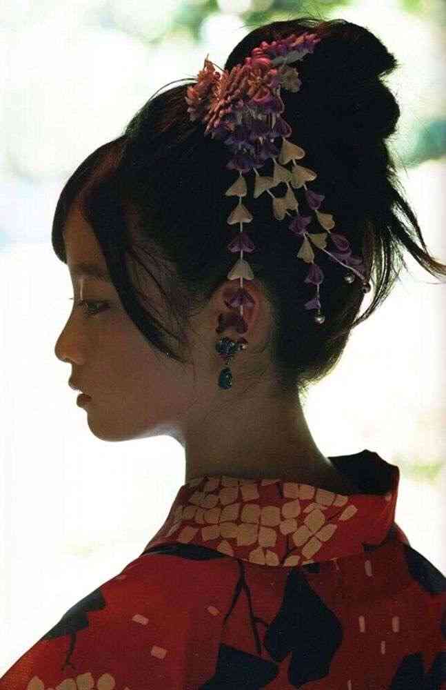 【画像】美しい横顔が集まるトピ