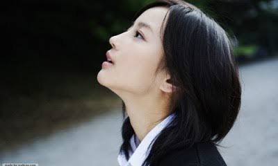 【画像】美しい横顔が集まるトピ