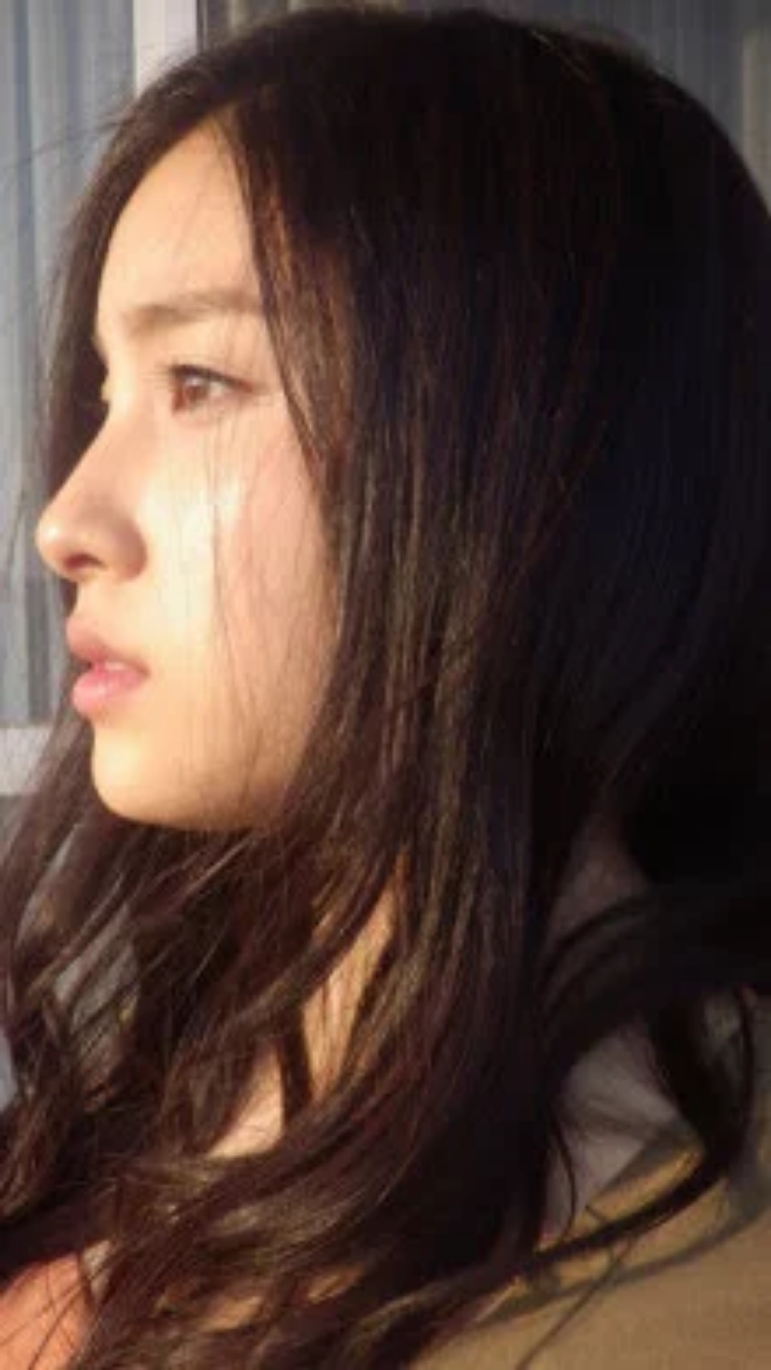 【画像】美しい横顔が集まるトピ