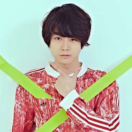 菅田将暉がヘリで会場入り　板尾創路監督「スターやな」