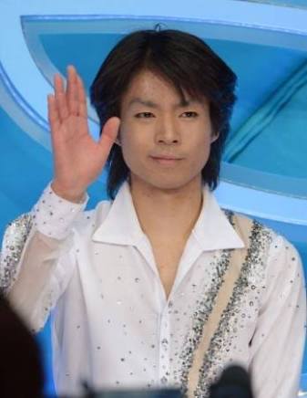 浅田真央の“フランス人恋人”に「別の女性と同居」チャラ男疑惑が急浮上！