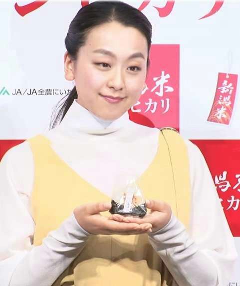 浅田真央の“フランス人恋人”に「別の女性と同居」チャラ男疑惑が急浮上！