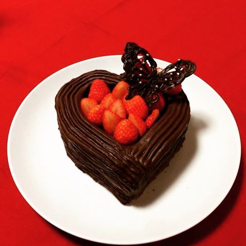 蝶々モチーフのきれいなもの