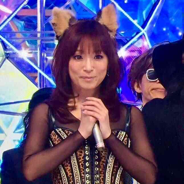 浜崎あゆみ、中止となった宮城公演の振替案内がでるも不満の声が渦巻く