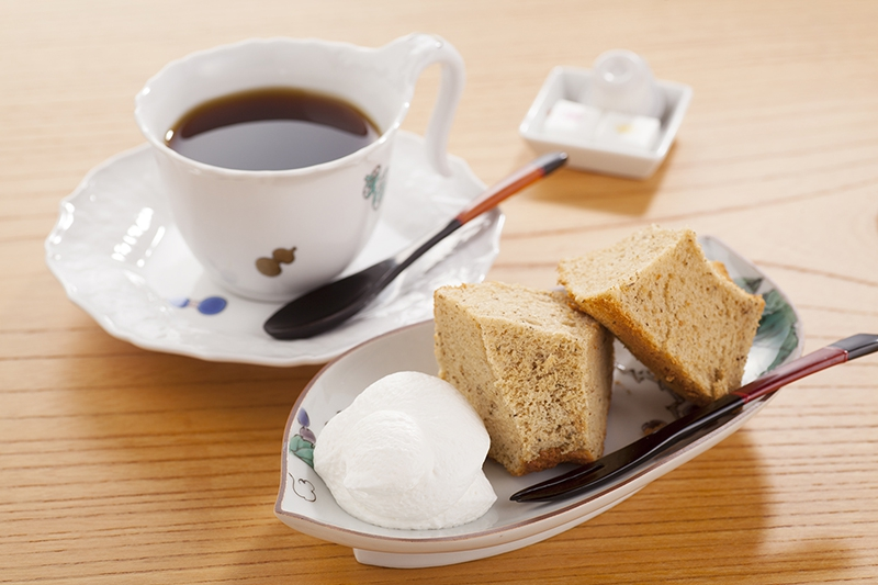 【画像】コーヒーとスイーツ