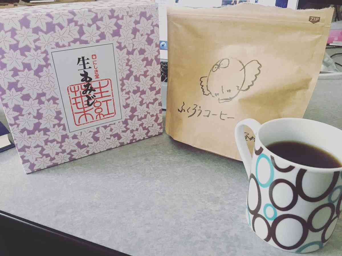 【画像】コーヒーとスイーツ