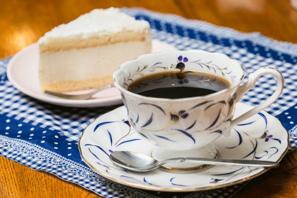 【画像】コーヒーとスイーツ