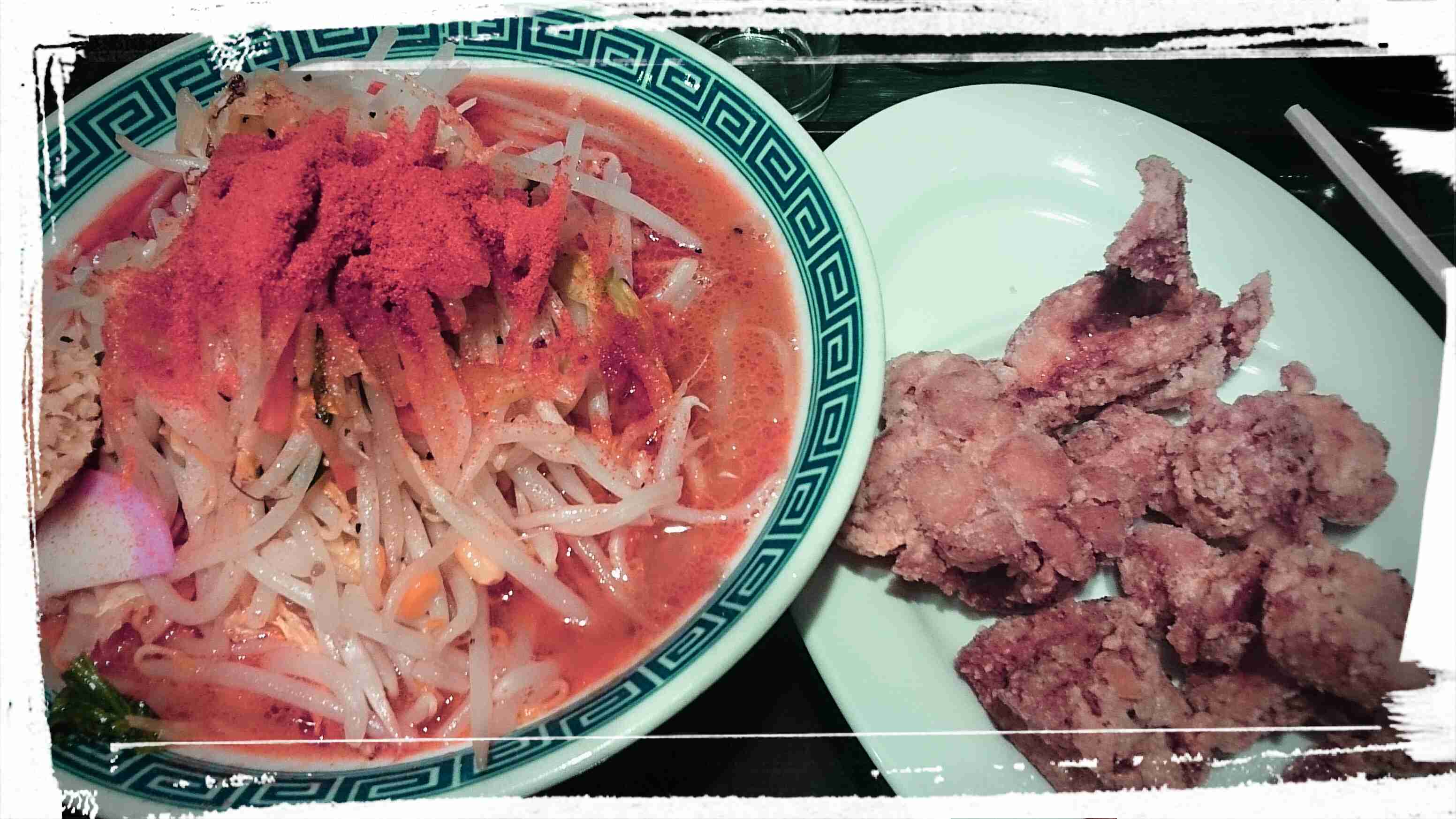 身近なものの写真を可愛く加工して、無理矢理SNS映えさせるトピ