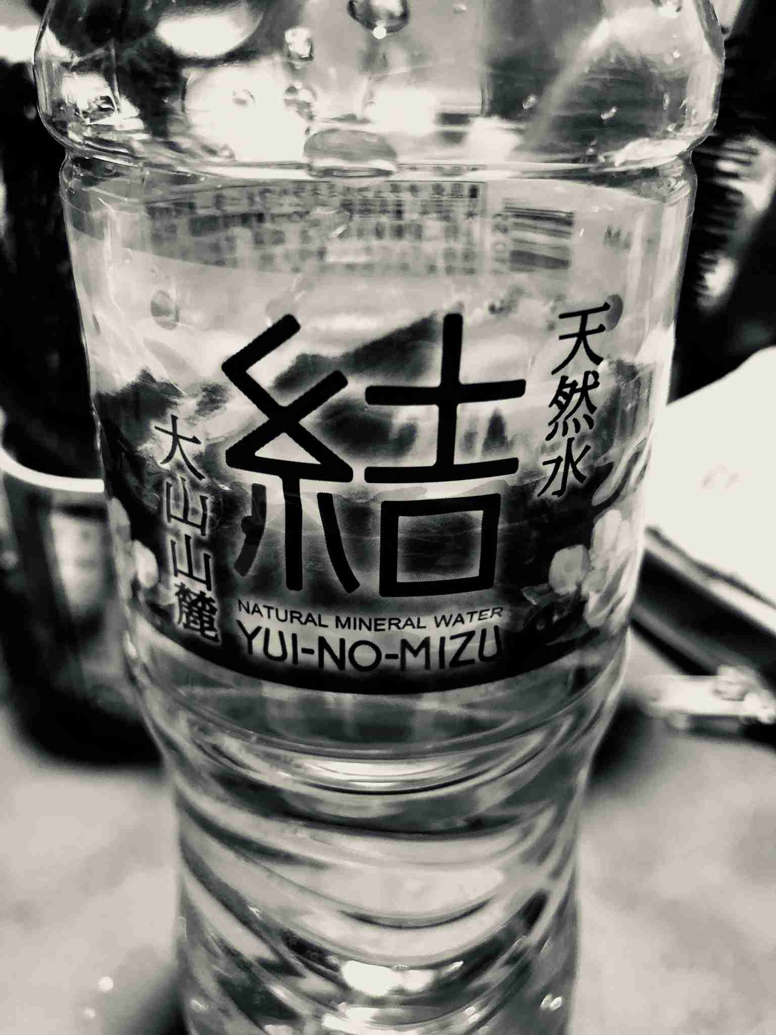 身近なものの写真を可愛く加工して、無理矢理SNS映えさせるトピ