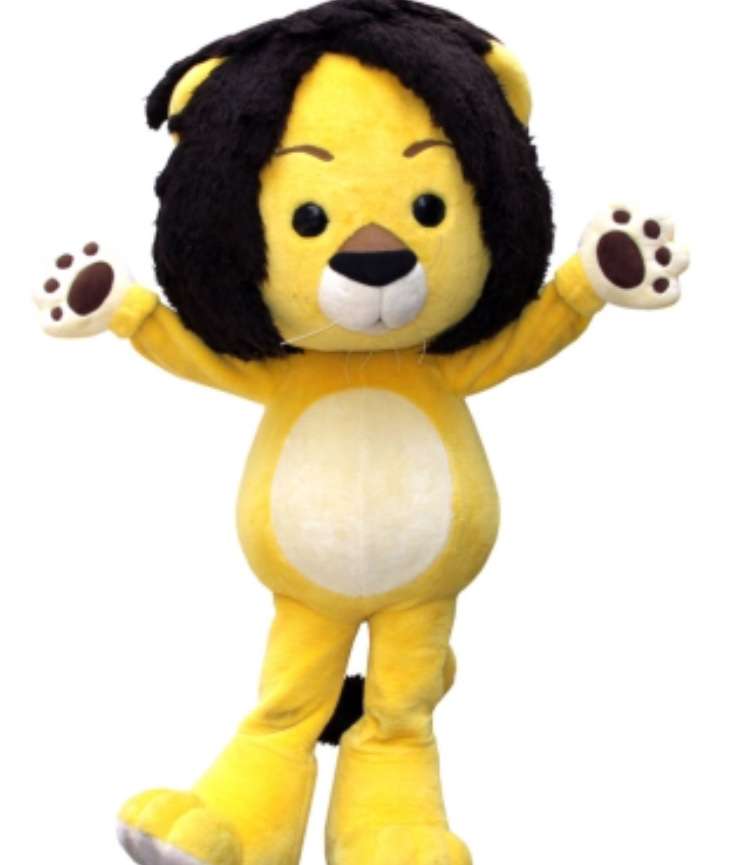 “クロロ”HYDE、神戸に光臨！ファン興奮のVAMPSアリーナ公演初日