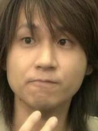 “クロロ”HYDE、神戸に光臨！ファン興奮のVAMPSアリーナ公演初日