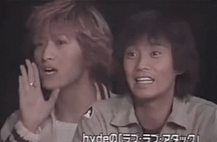 “クロロ”HYDE、神戸に光臨！ファン興奮のVAMPSアリーナ公演初日